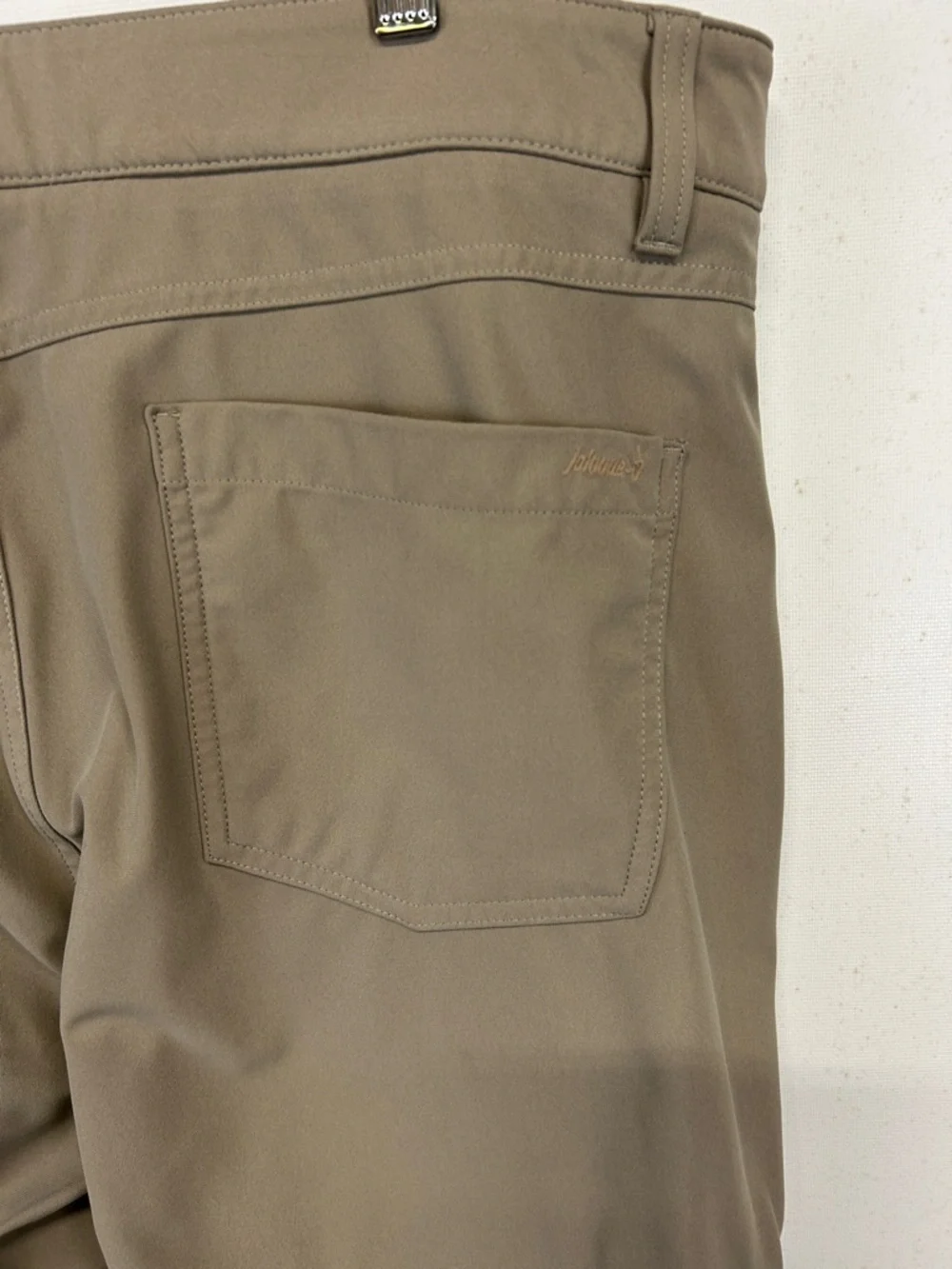 johnnie-O Prep-Formance Flat Front Chinos.  36 x 30 - Picture 7 of 10